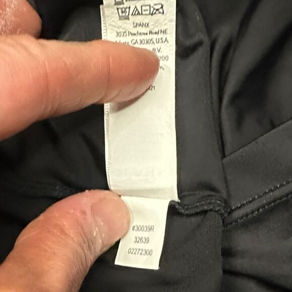 SPANX Women’s Black Shapewear Compression Camisole Tank Top Size Large - Picture 5 of 6